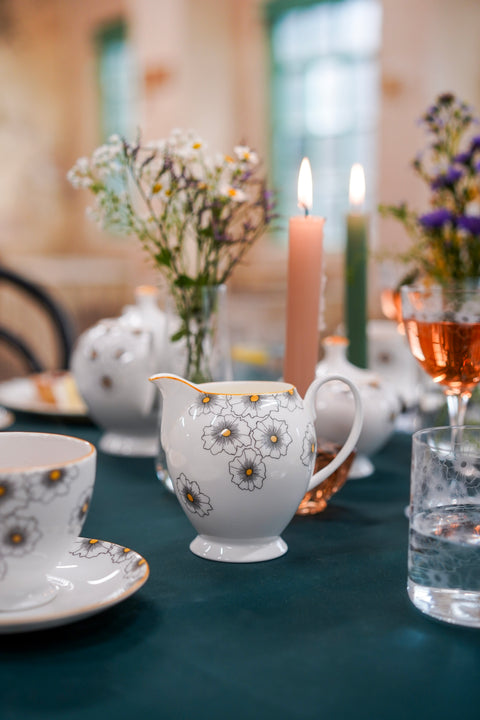 Floral Twist Jug Yellow