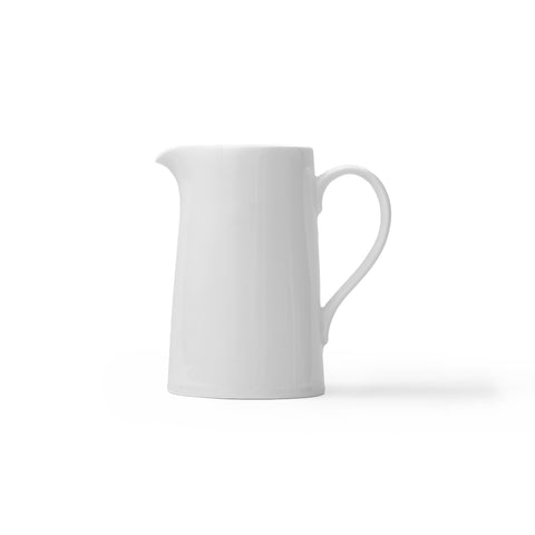 Farmhouse 1 Pint Jug White